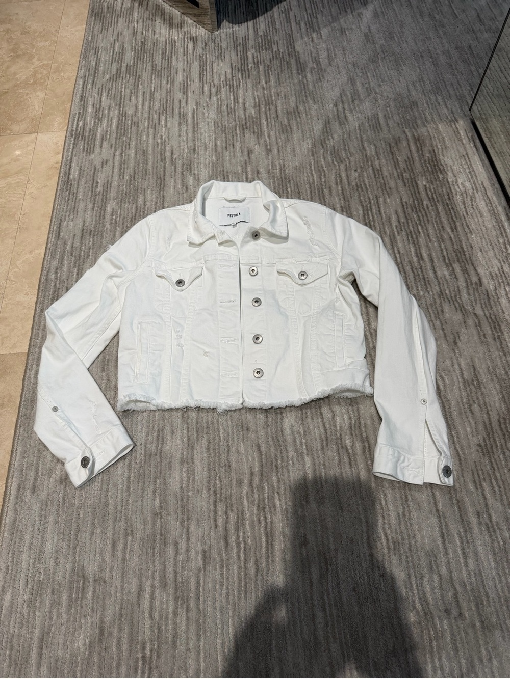 Pistola White Distressed Cropped Denim Jacket w/Frayed Hem Small Great condition - Picture 5 of 9